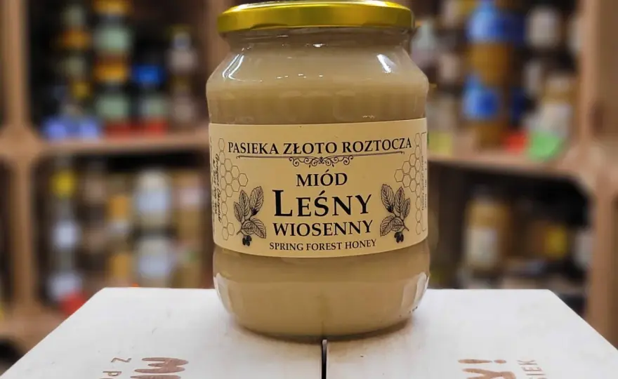 Miód wiosenny - jak wybrać dobry słoik?